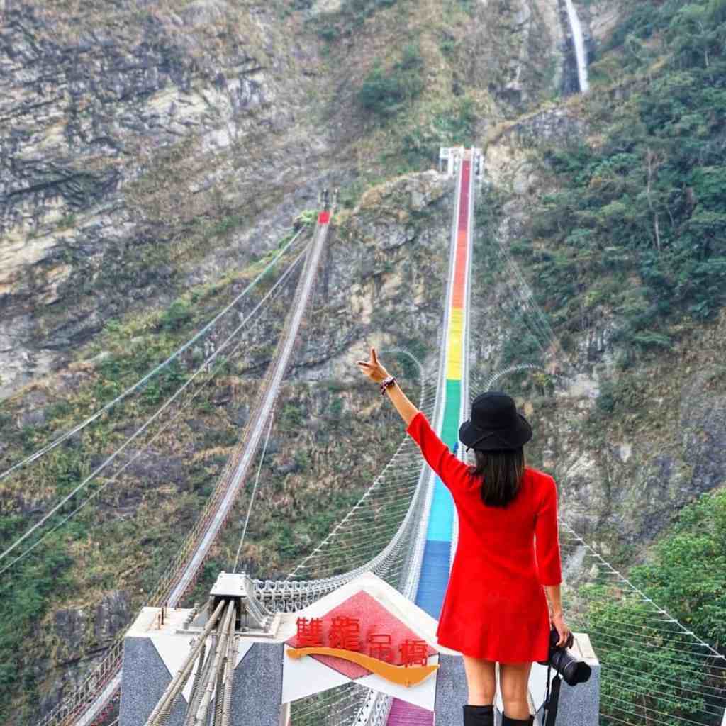 雙龍瀑布七彩吊橋 雙龍瀑布 南投信義 雙龍部落 雙龍七彩吊橋 雙龍瀑布七彩吊橋 雙龍瀑布 南投信義 雙龍部落 雙龍七彩吊橋
