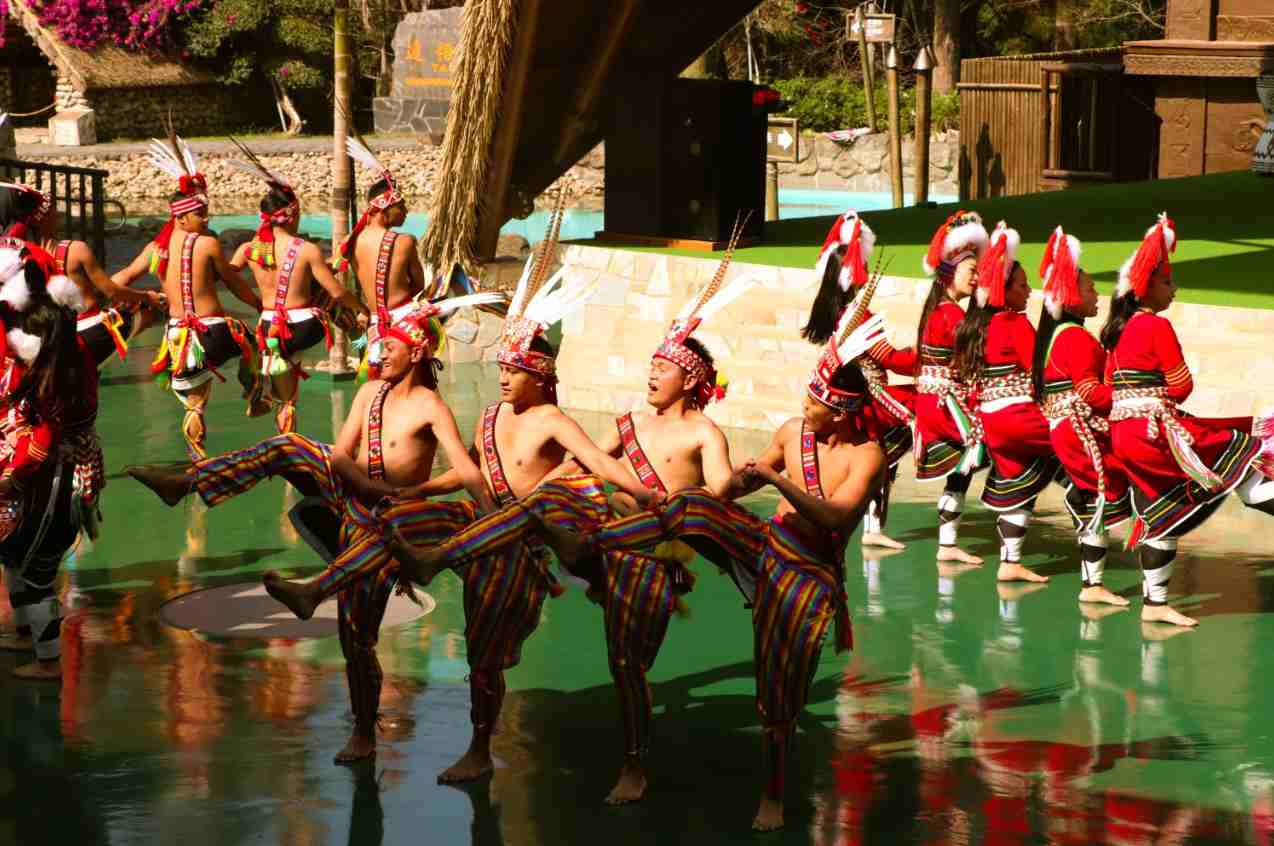  南投日月潭一日遊 九族文化村 南投好好玩 原住民表演