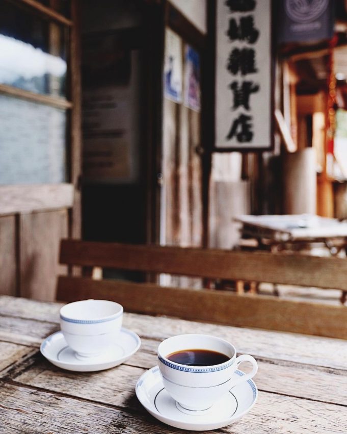 阿里山奮起湖老街的6個奮起湖美食推薦整理，用老街必吃排隊美食開啟你的阿里山旅程！ 9 2024