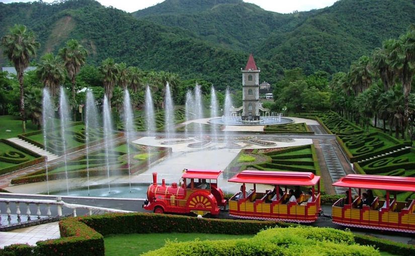 泰雅渡假村 住宿入園免門票 部落文化體驗 天空步道 露營泡湯 南投兩天一夜景點推薦 好好玩台灣2021