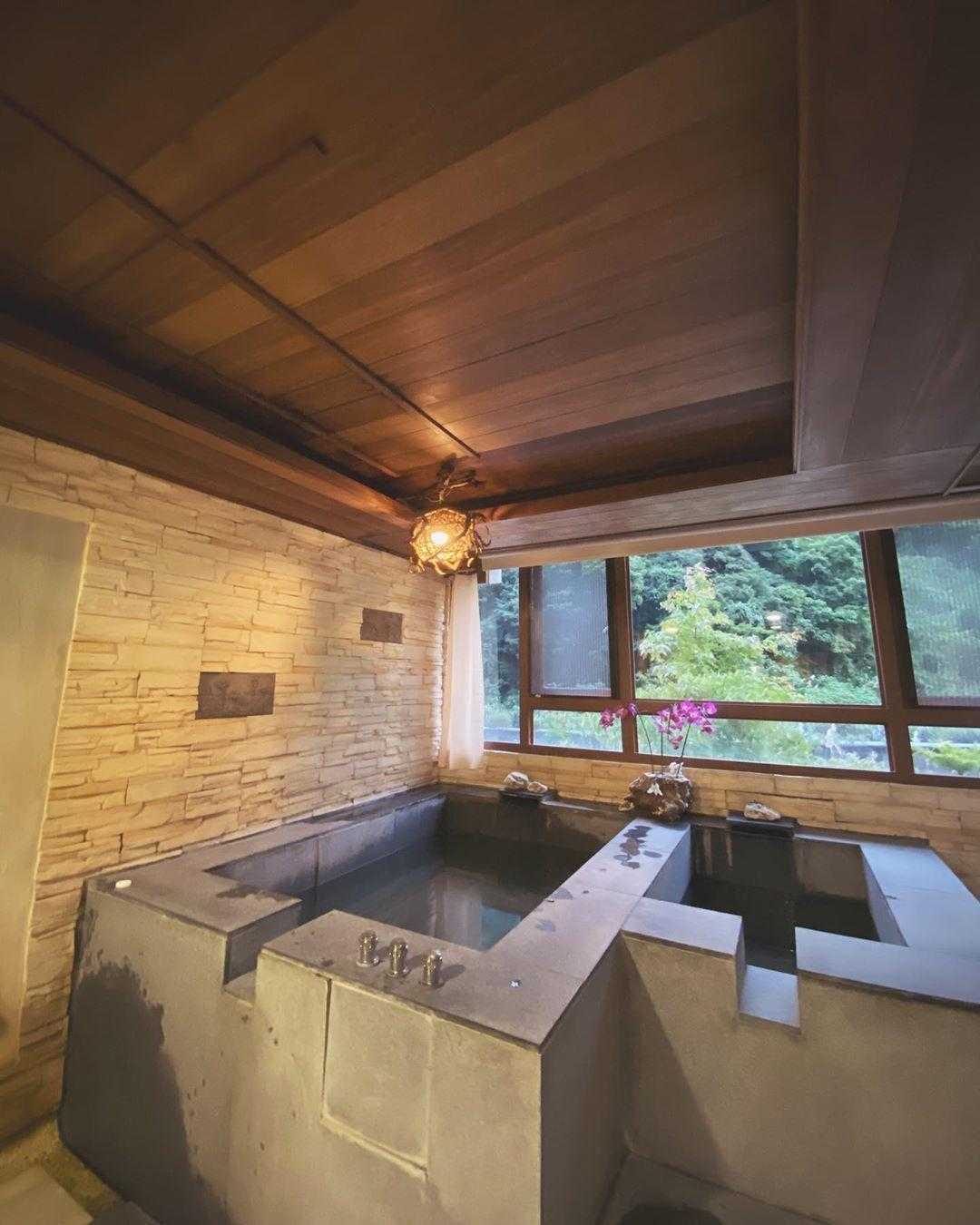 廬山溫泉|探訪失落秘境,廬山老街現況還能去玩嗎|野溪泡湯、住宿推薦 2023 廬山溫泉 | 廬山一品居溫泉精品旅店