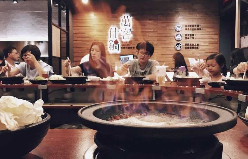 - 台中美食 2022台中美食|高評價14 間台中必吃餐廳《鍋物、燒肉、咖啡廳、早午餐、小吃》通通有 (2022/1月更新) 2022 台中 平價美食 附近美食