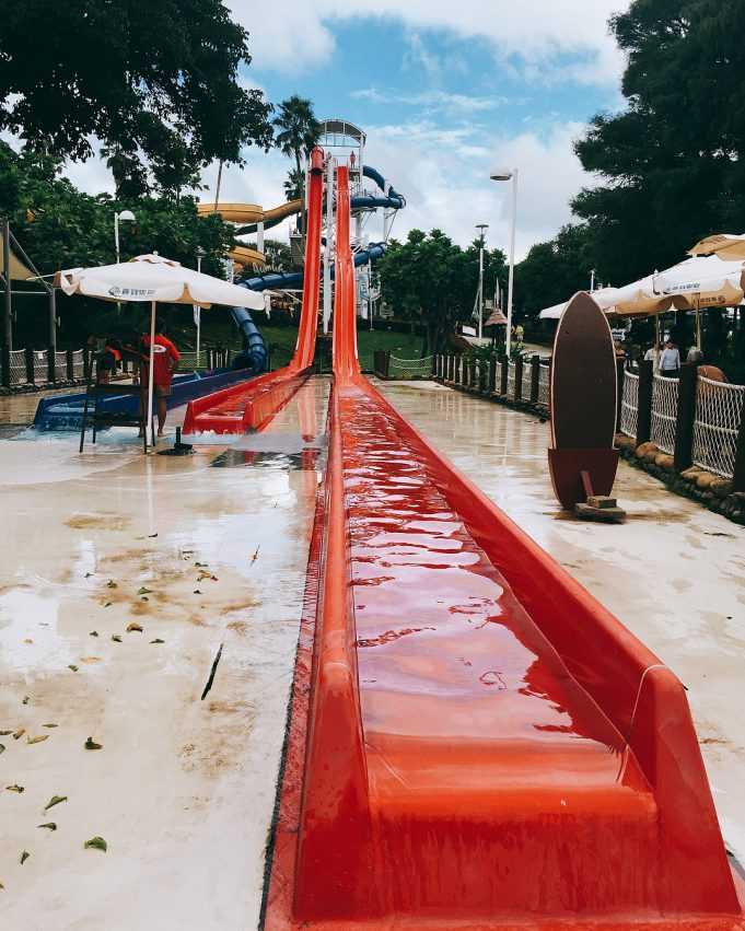 馬拉灣滑水道 馬拉灣滑水道 麗寶樂園交通 麗寶樂園 交通 麗寶樂園門票399 麗寶樂園介紹 麗寶樂園攻略 麗寶樂園接駁車 麗寶樂園門票2019 麗寶outlet停車 麗寶 接駁車 麗寶 門票