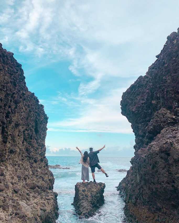 麻糬洞,翡翠谷,崇德瑩農場,親不知子天空步道,石梯坪,海崖谷,山度空間,花蓮,石門麻糬洞,雲山水,項鍊海岸工作室,大農大富平地森林園區,2B天空之鏡沙灘車,吉安慶修院,楓林步道,鯉魚潭風景區,親不知子天空步