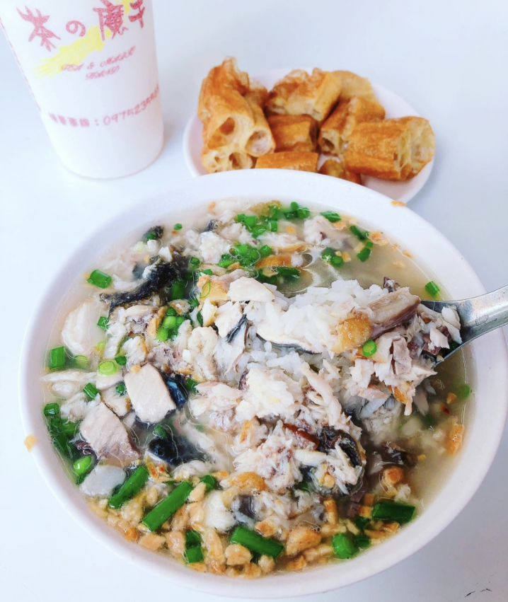 台南美食|阿堂鹹粥 台南美食|阿堂鹹粥 台南虱目魚 台南魚皮週 台南虱目魚粥 台南小吃 在地美食 傳統料理