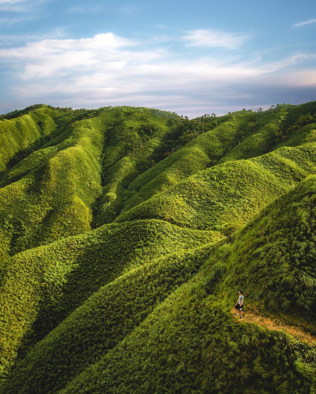 抹茶山｜宜蘭礁溪｜登山路線、附近景點、建議行程、交通攻略｜爬五小時才能吃到的抹茶冰淇淋山