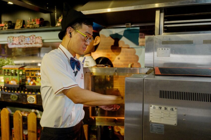 台灣優格餅乾學院|台版霍格華茲餅乾DIY,彰化免門票觀光工廠&交通資訊,彰化免費景點 台灣優格餅乾學院|台版霍格華茲餅乾DIY,彰化免門票觀光工廠&交通資訊,彰化免費景點