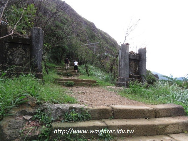 瑞芳步道 | 勸濟堂-無耳茶壺山-半平山-草山戰備道-百二崁古道-黃金地質公園-黃金博物館O形