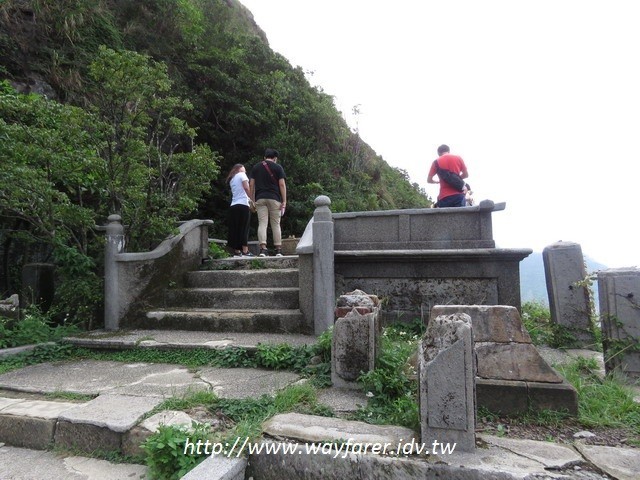 瑞芳登山步道 | 勸濟堂-無耳茶壺山-半平山-草山戰備道-百二崁古道-黃金地質公園-黃金博物館O形