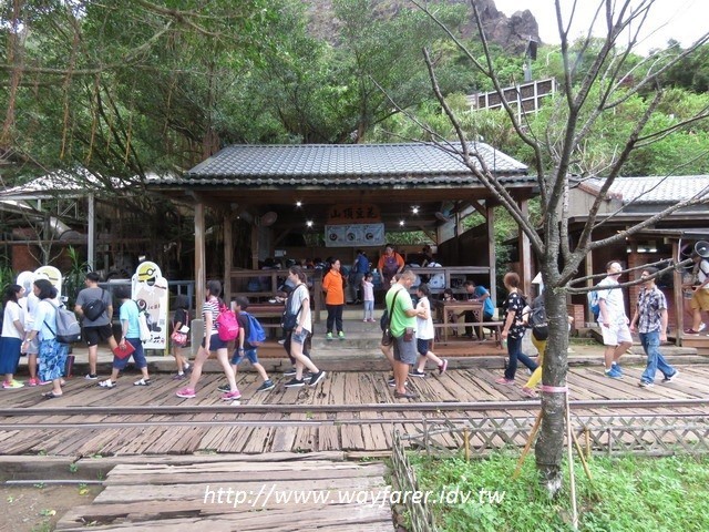 瑞芳步道 | 勸濟堂-無耳茶壺山-半平山-草山戰備道-百二崁古道-黃金地質公園-黃金博物館O形