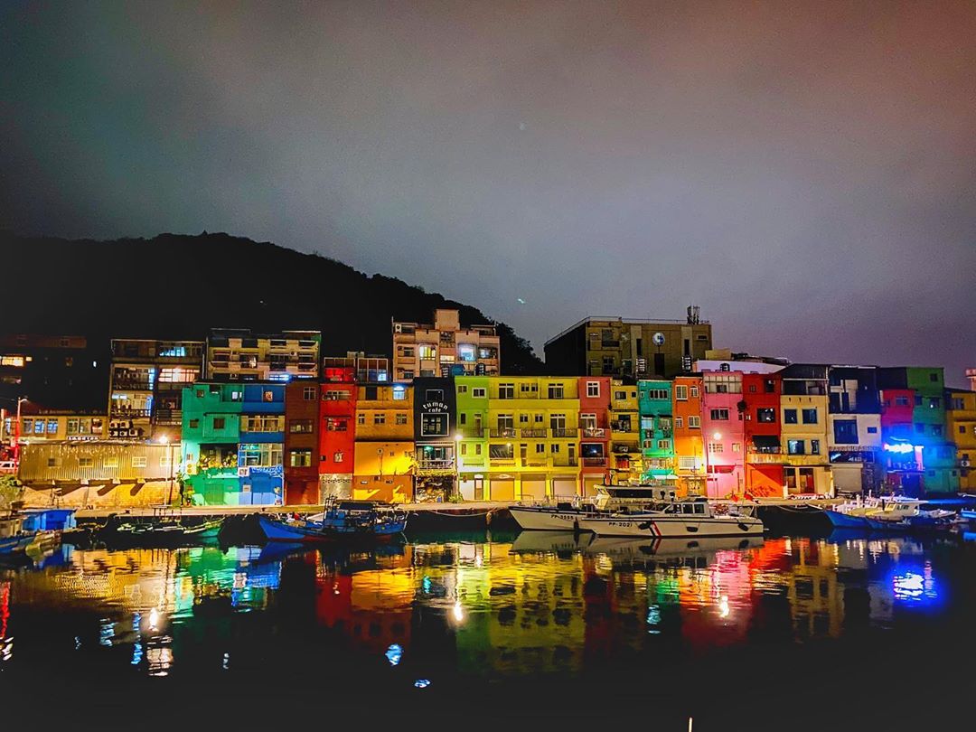 正濱漁港彩色小屋