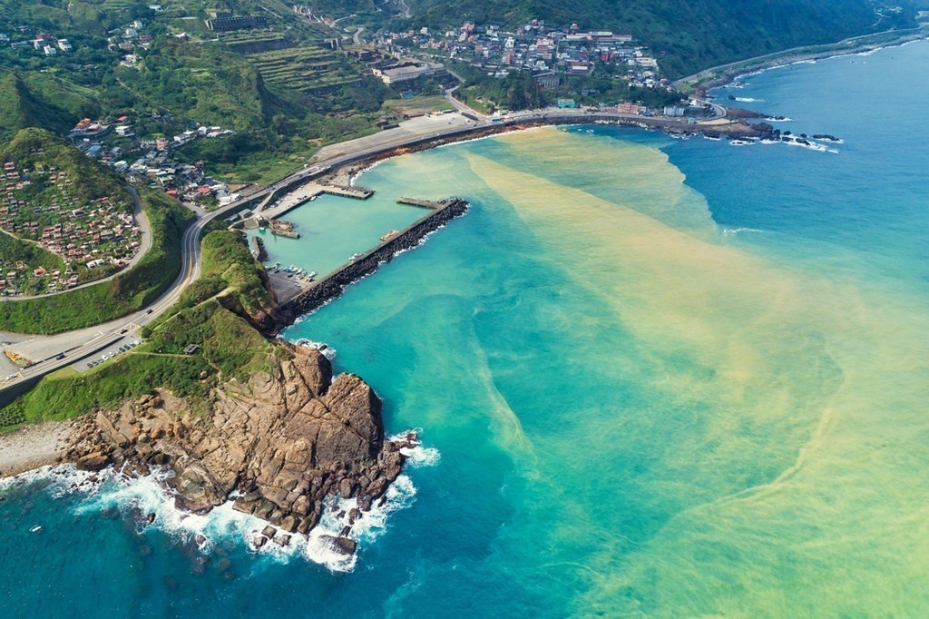 九份附近景點 水湳洞陰陽海