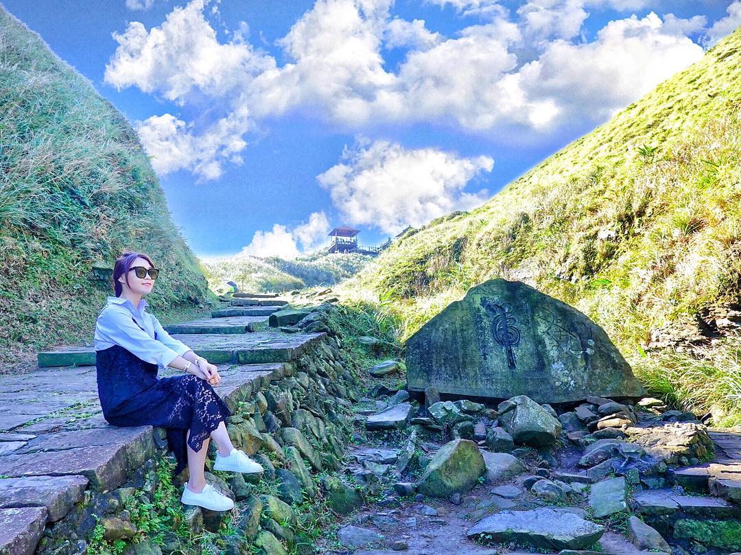 新北登山步道｜草嶺古道｜芒草仙境還能遠眺龜山島