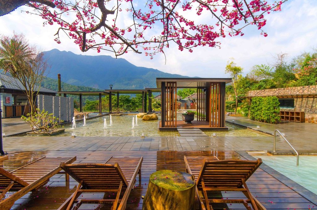 - 陽明山花季 陽明山花季 | 竹子湖海芋已開八成!陽明山花況&溫泉住宿&秘境景點&交通懶人包 2021 陽明山天籟渡假酒店,天籟渡假酒店,台北景點,陽明山