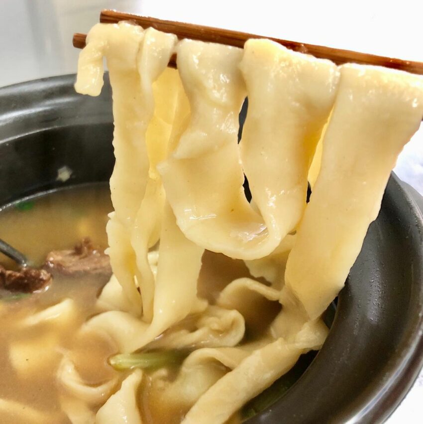 知本溫泉推薦 知本溫泉推薦 | 16間台東高級&平價溫泉湯屋住宿、露營區特搜【知本溫泉旅宿、美食、景點、交通一日遊懶人包】 知本溫泉推薦 2023 知本溫泉推薦 知本砂鍋手工牛羊麵店