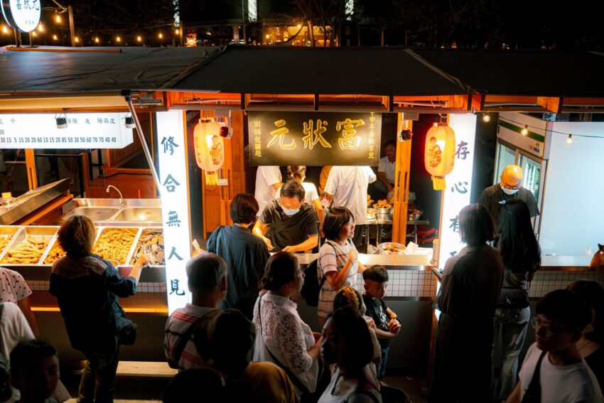 台中美食| 富地市場 |最美夜市就在草悟道,10 個必吃美食推薦 19 富地市場富狀元滷豬腳