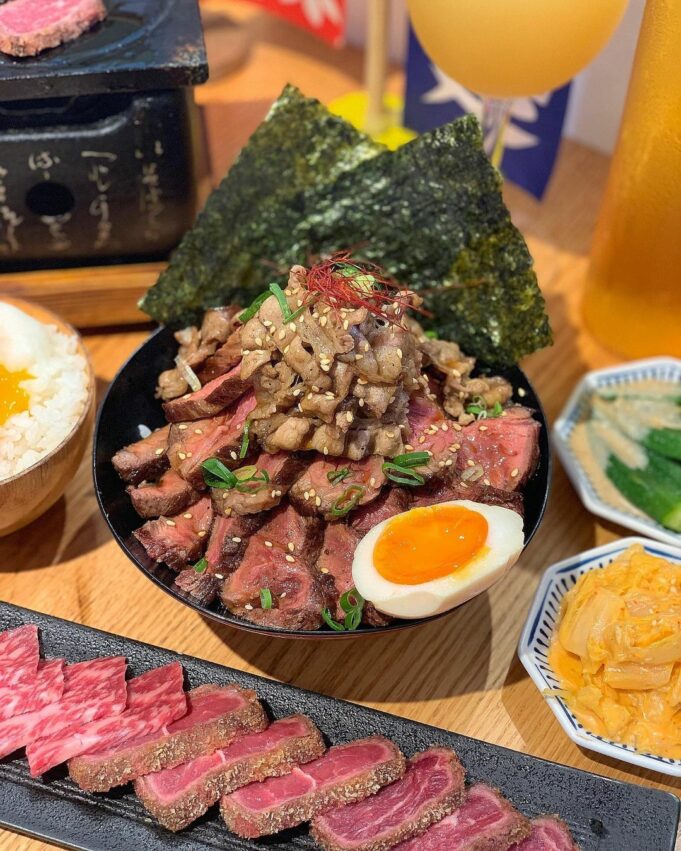 台中燒肉 【台中燒肉攻略】推薦12間台中日式燒肉、燒烤、吃到飽、A5和牛,大口滿足你的味蕾! 台中燒肉 2023 台中燒肉嵐山熟成牛かつ