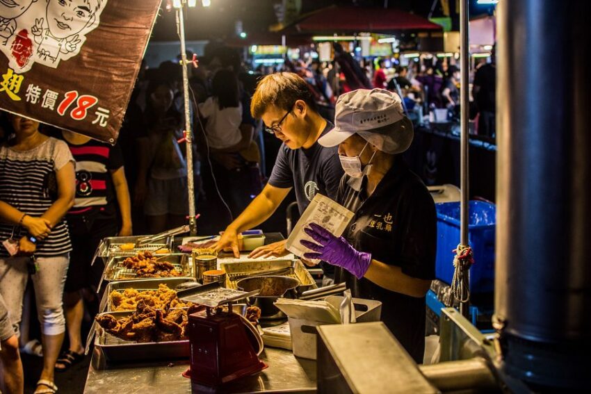 大慶夜市一也豆乳雞 大慶夜市泰式奶茶 大慶美食 必吃 推薦 時間