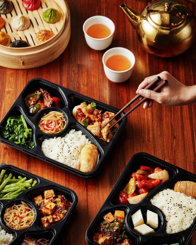 台北美食推薦|2021必吃台北美食,網友激推20間中、西式餐廳小吃,讓你防疫也能在家吃! 台北美食|五星高級餐廳|樂天皇朝|中式料理推薦, 八色小籠包, 推薦台北好吃的中式料理、高級餐廳