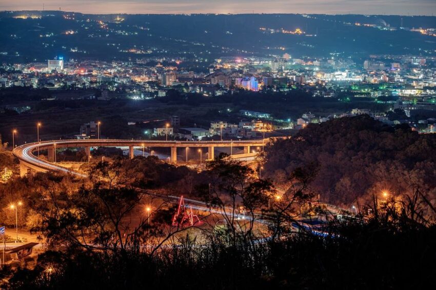 南投夜景新東陽南投服務區