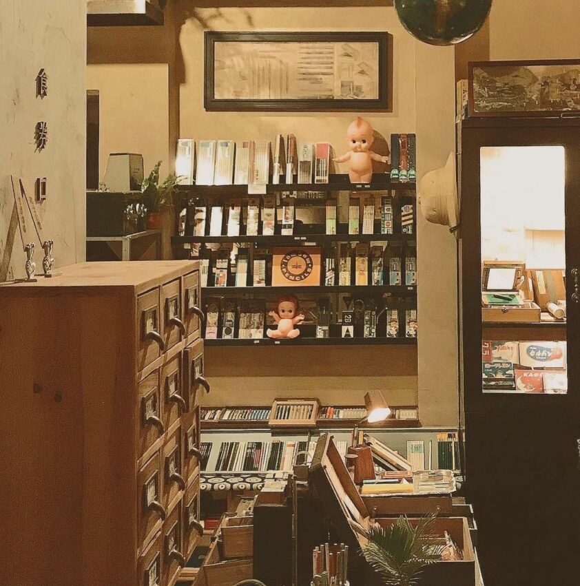 台北文青景點｜大人小學 文青 老宅餐廳 老宅 古文具 咖啡廳 台北文青 2021
