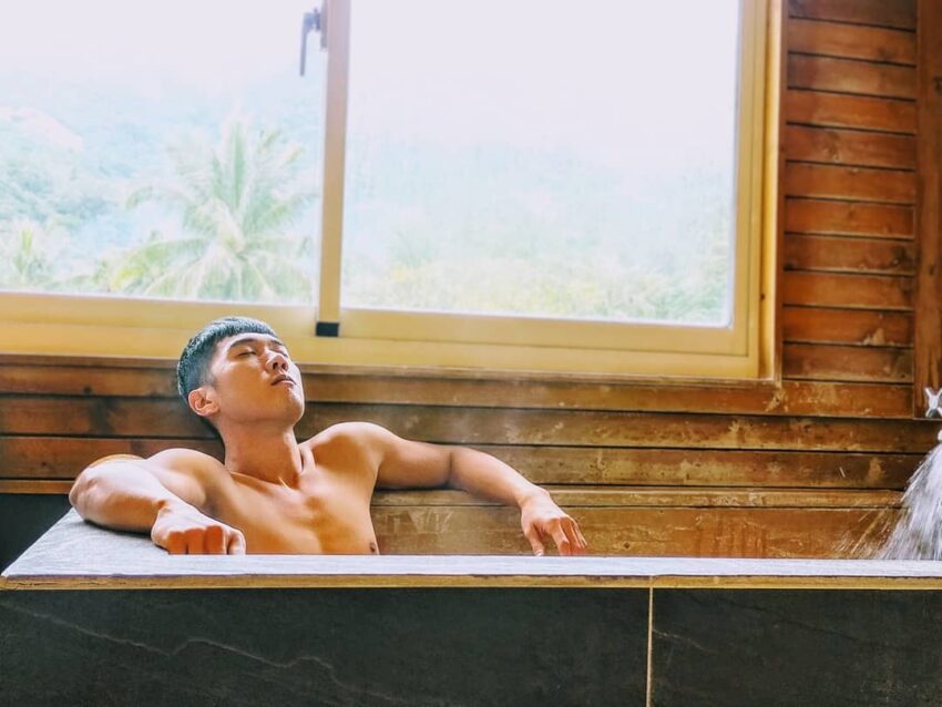 金崙溫泉｜ㄧ田屋溫泉，湯屋以小時計價，老闆還相當貼心的開放顧客入內先確認環境，為的就是讓旅客都能滿意的享受泡湯時光。