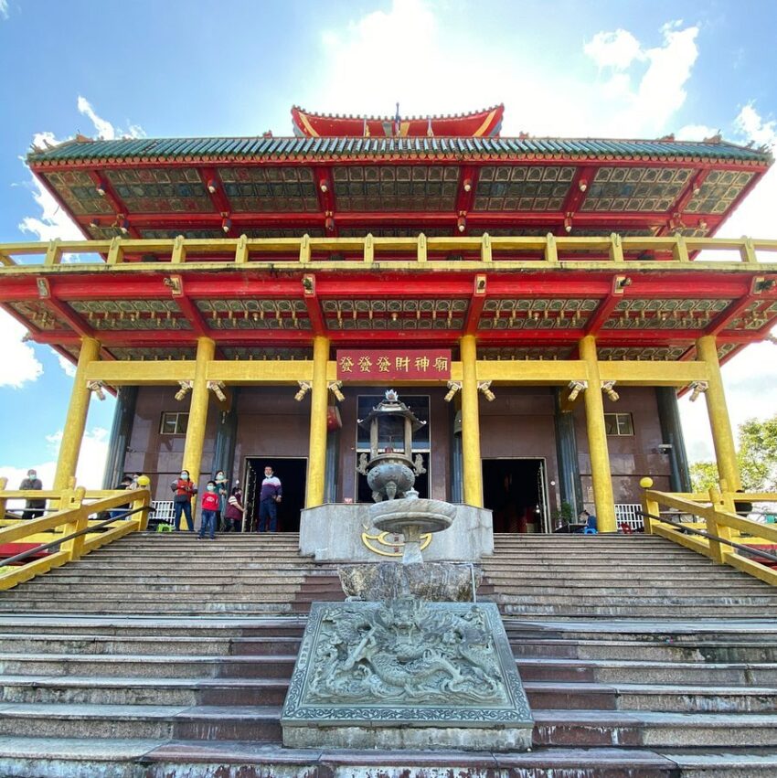 - 花蓮走春景點 花蓮走春景點|過年賞燈祈福去~9間花蓮靈驗廟宇推薦,太平洋燈會好虎氣 2022 2022花蓮走春 發發發財神廟 發發發 過年, 新年, 走春, 拜拜, 推薦, 花蓮燈會