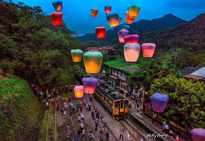 新北,平溪,平溪天燈節,十分車站,平溪車站,菁桐車站,平溪天燈達人,天燈,平溪天燈,藝巧傳統天燈工藝社,新北熱門資訊