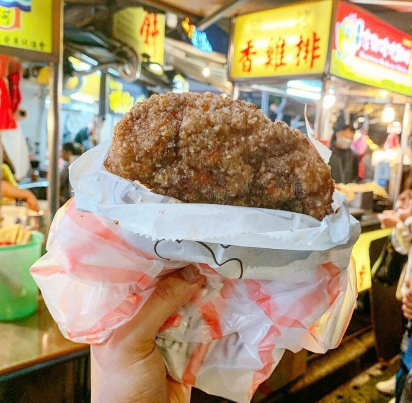 - 士林夜市美食 【2022士林夜市美食】學生族推薦必吃TOP20!平價美食餐廳、人氣消夜跟著吃準沒錯 2022 士林夜市美食
