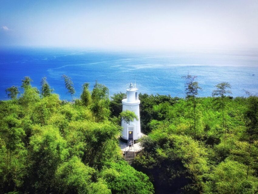 懶人露營 小琉球景點推薦|TOP13必去熱門景點,小琉球一日遊必玩行程攻略、小琉球潮間帶,玩遍琉球私房秘境、ig景點! 懶人露營 2023 小琉球景點 白燈塔