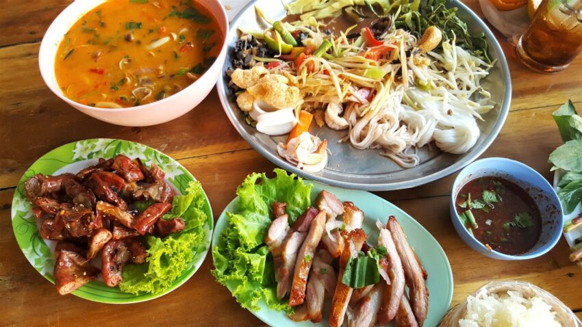曼谷必吃美食 曼谷必吃美食｜泰國曼谷10大美食餐廳推薦、經典小吃、泰國自由行這樣吃一次告訴你！ 1 2022