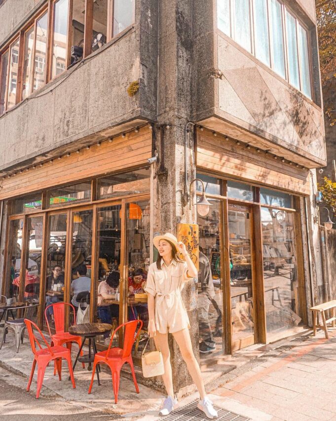 嘉義景點 最新【桃園酒吧】推薦10間特色酒吧、餐酒館,沉醉在夜色桃園之中! 嘉義景點 2023 小舊閣樓,桃園酒吧,中壢酒吧, 桃園酒吧推薦, 桃園水母餐酒館, 酒吧桃園, 酒吧中壢, 桃園音樂酒吧, 中壢酒吧推薦, 桃園酒吧喝到飽, 中壢pub, 桃園火車站酒吧, 桃園區酒吧, 中壢運動酒吧, 桃園市區酒吧, 桃園駐唱酒吧, 桃園空中酒吧, 桃園推薦酒吧, 桃園酒吧唱歌, 桃園世足酒吧, 桃園暢飲酒吧, 桃園藝文特區酒吧, 桃園一個人酒吧, 桃園喝酒的地方, 桃園酒吧暢飲, 中壢調酒, 桃園中壢酒吧, 桃園市酒吧, 桃園區餐酒館, 一點酒意中壢菜單, 桃園唱歌酒吧, 桃園車站酒吧, 桃園調酒喝到飽, 桃園三民路酒吧, 中壢推薦酒吧, 中壢喝酒的地方, 桃園八德酒吧, 中壢駐唱酒吧, 一點酒意菜單中壢, 桃園跨年酒吧, 桃園經國路酒吧, 音樂酒吧桃園, 和逸飯店桃園酒吧, 桃園現場演唱餐廳, 桃園中正路酒吧, 桃園餐酒館ptt, 中壢酒吧2023, 桃園酒吧跨年, 一點酒意桃花源菜單中壢, 桃園酒吧世足, 世足酒吧桃園, 桃園區酒吧推薦, 桃園夜市酒吧, 桃園酒吧餐廳, 桃園市酒吧推薦,