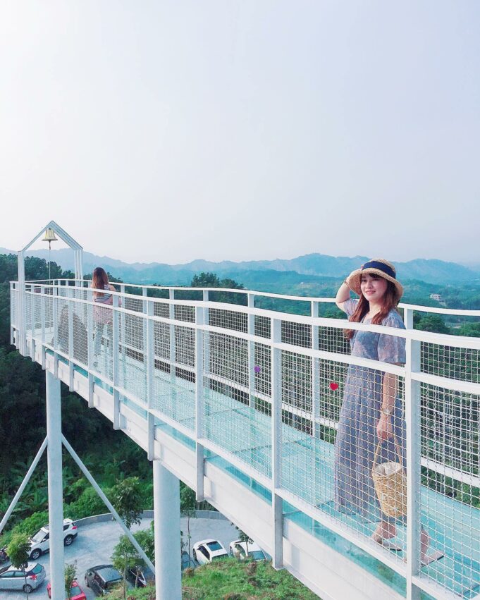 台南約會餐廳魔法森林景觀咖啡小餐館