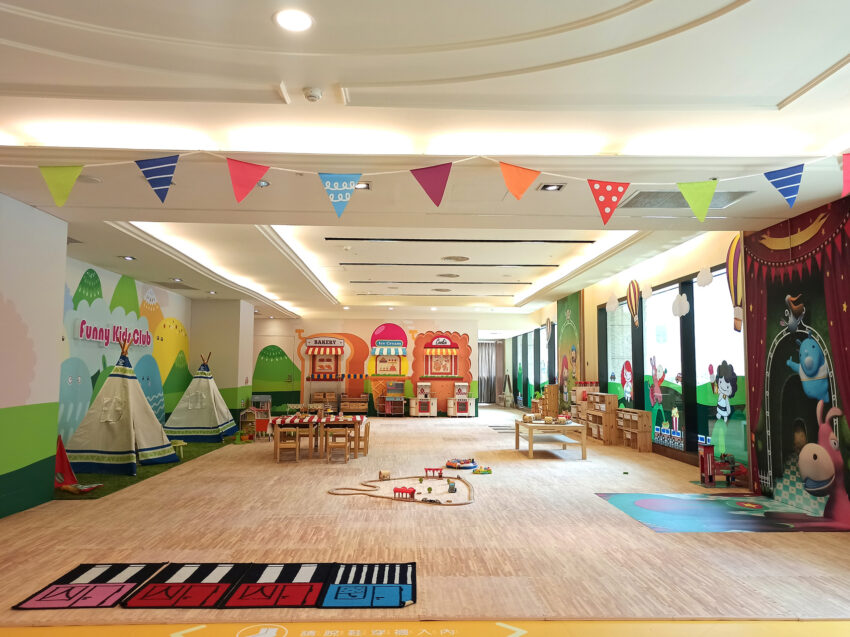 高雄親子飯店 【2022高雄親子飯店】最新推薦12間親子住宿|溜滑梯、游泳池、遊戲設施主題房,全家一起High到翻! 高雄親子飯店 2022 高雄親子飯店 義大天悅飯店