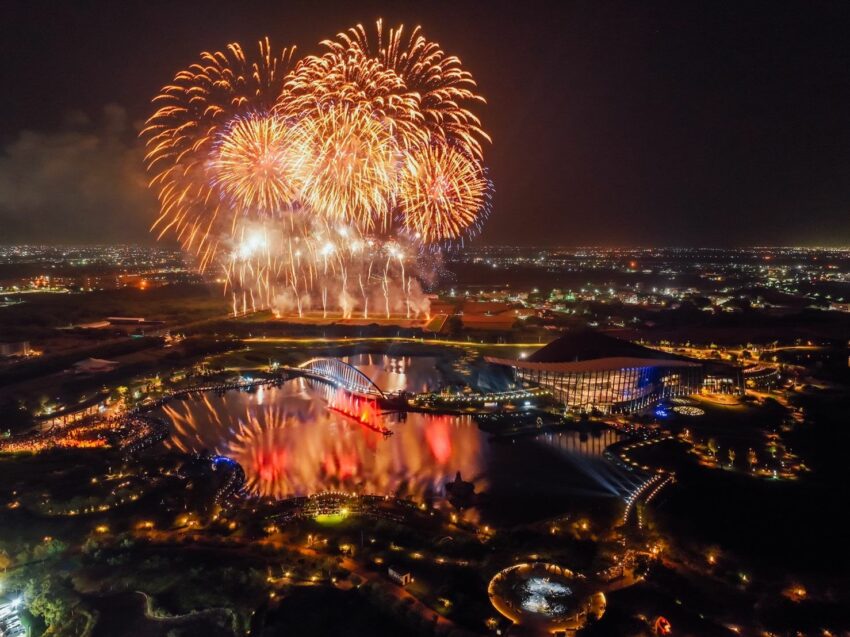 2022國慶煙火 2022國慶煙火【嘉義雙十國慶煙火】施放時間/地點/日期、10大煙火秀觀賞地點推薦!《交通管制、免費接駁車、住宿資訊》一次掌握 2022國慶煙火 2023 國慶煙火