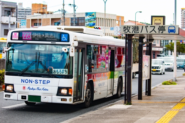 沖繩公車