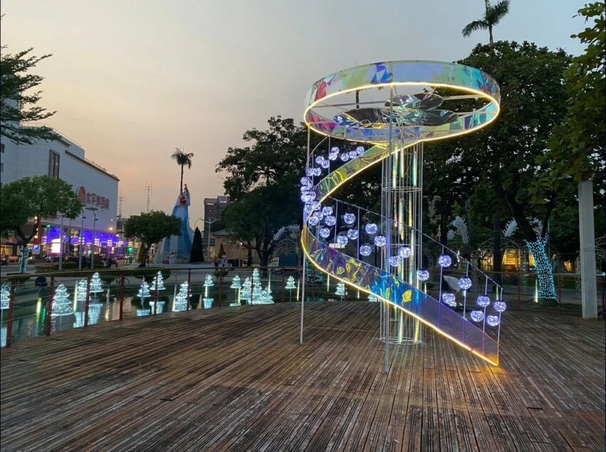 屏東海生館 2022屏東聖誕節|屏東公園下雪了!16座耶誕燈區搶先看,交通、活動、住宿、美食、景點資訊總整理 屏東聖誕節 2023 2022屏東聖誕節
