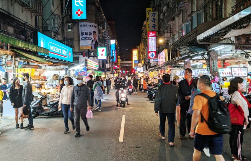 台北夜市 台北夜市推薦 | 盤點北部31大各區附近夜市,最紅夜市小吃(師大夜市、寧夏夜市必吃..)一次看! 台北夜市 2022 台北夜市、夜市小吃、附近夜市、台北夜市、新北夜市、師大夜市、寧夏夜市必吃、板橋 夜市、新北 夜市、夜市小吃