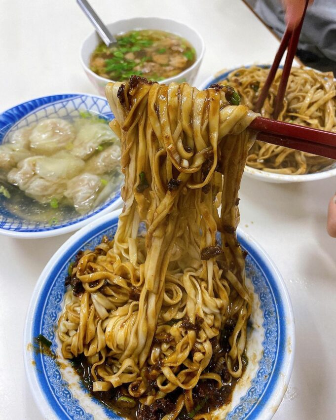 宜蘭早餐 宜蘭早餐|必吃宜蘭早餐10選,宜蘭的早晨就從這邊開始吧! 宜蘭早餐 2022 宜蘭早餐_文昌路炸醬麵