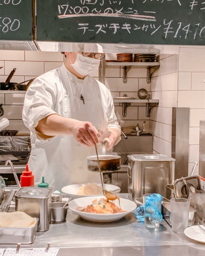 京都車站,案內轉乘,成換案內,車站飲食,京都車站到清水寺,京都車站到伏見稻荷,京都美食,行李寄放,京都, 景點推薦,日本景點,kyoto,好玩的地方,京都自由行