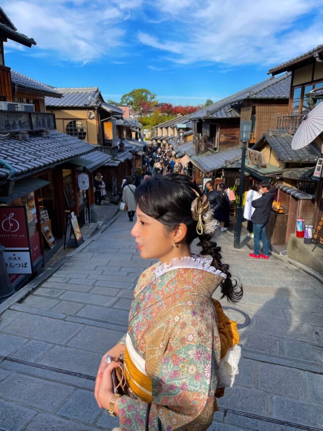 清水寺一日遊,清水寺一日遊,清水寺景點,清水寺景點,京都清水寺一日遊,清水寺交通方式,清水寺交通,清水寺交通,清水寺到伏見稻荷,伏見稻荷到清水寺,京都車站到清水寺,清水寺到京都車站,清水寺由來,清水寺傳說,清水寺祭典,清水寺夜間參拜,清水寺櫻花,清水寺楓葉,清水寺景點推薦,清水寺和服,清水寺介紹,三重塔,地主神社, 清水寺音羽の瀧,清水寺本堂千手觀音,清水舞台,清水寺周邊景點推薦,花見小路,八坂神社,ねねの道-寧寧之道,高台寺,將軍塚青龍殿,石塀小路,八坂塔,庚申堂,二年坂,三年坂,清水寺星巴克,清水寺必買推薦,伴手禮,京都七味唐辛子,MALEBRANCHE濃茶夾心餅乾,清水寺御守,香十,香片香包,清水寺美食推薦,清水寺小吃,藤菜美醬油糰子,Kyo-baum,抹茶年輪蛋糕,清水寺午餐,麵藏人,蕎麥麵,阿古屋茶屋,茶泡飯,清水寺晚餐,京都衹園天婦羅,八坂圓堂,Gion Bansan,清水寺伴手禮,清水寺,清水寺怎麼玩,