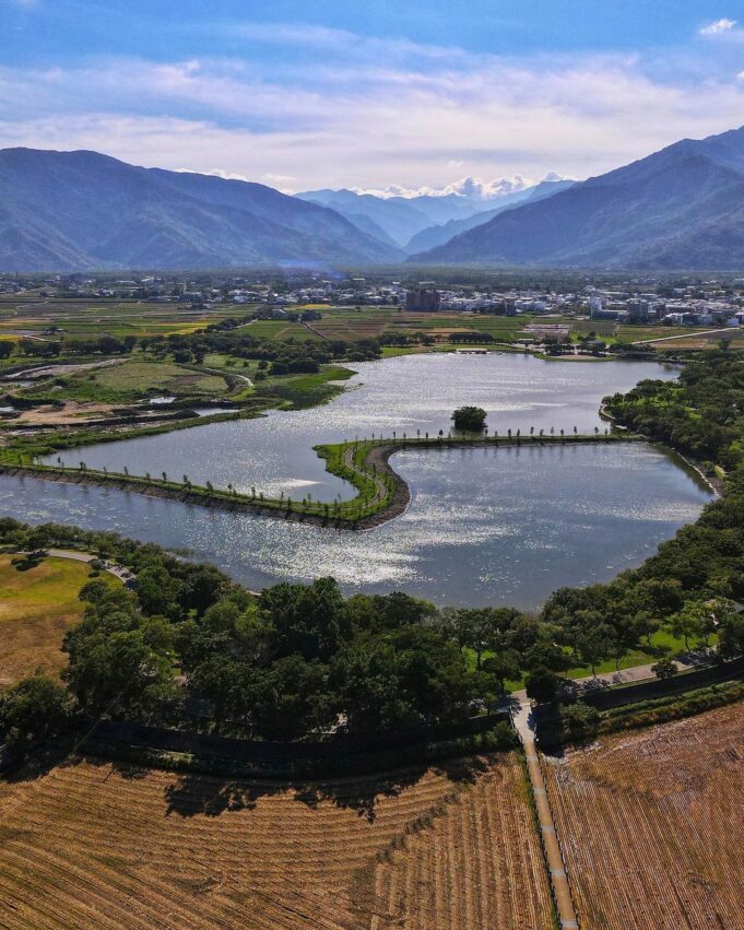 台東景點 【2023台東景點】最新 36 個台東一日遊必去秘境,私房景點,好玩旅遊行程,保證讓你 IG 版面美到翻! 台東景點 2023 台東景點 大坡池