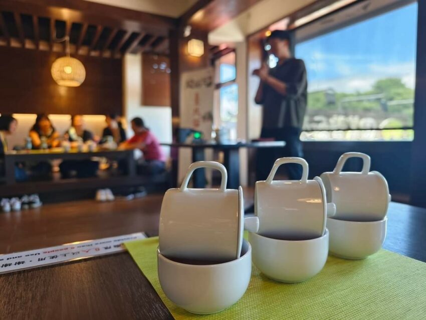 貓空喝茶 台北景點推薦4大貓空喝茶茶餐廳！人氣貓空賞景、泡茶推薦，來貓空當文青吧。 1 2023