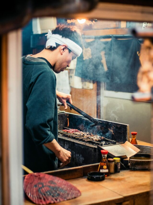 福岡必吃美食、福岡牛腸鍋、福岡lalaport美食、博多拉麵、博多燒肉、福岡吃什麼？博多必吃美食