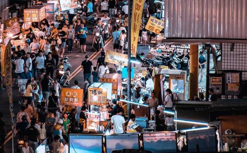 埔里夜市 南投夜市推薦|全南投16個夜市,營業時間、夜市地點、美食宵夜總整理! 2025 南投夜市推薦|全南投16個夜市,營業時間、夜市地點、美食宵夜總整理!