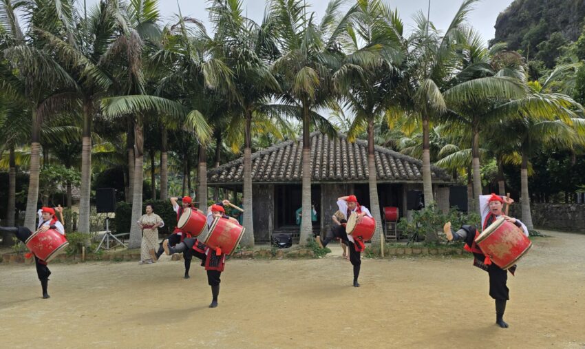 沖繩「琉球村」一日遊，體驗琉球文化，穿上琉服探訪琉球王國全攻略