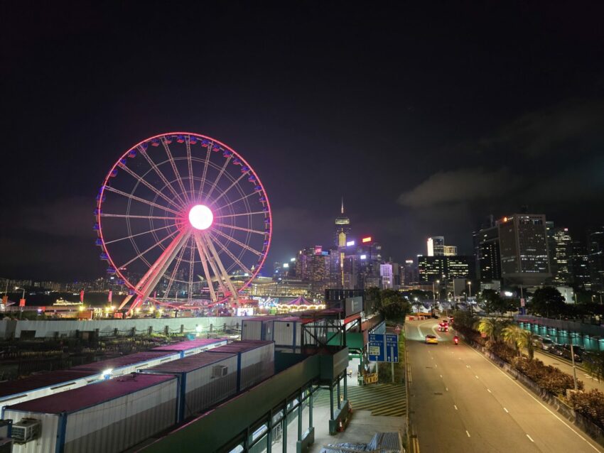 【維多利亞港一日遊】維港遊輪/幻彩詠香江燈光秀/夜景/飯店推薦，玩遍香港維多利亞海港的日與夜