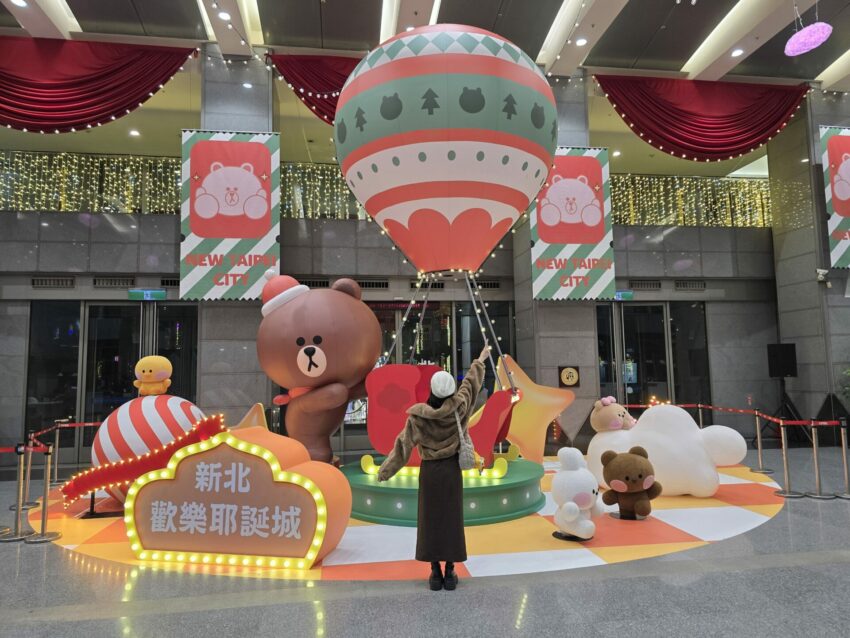 【新北耶誕城】11/14夢幻開城！LINE FRIENDS 馬戲嘉年華主題，四大燈區/主燈秀/演唱會一次看