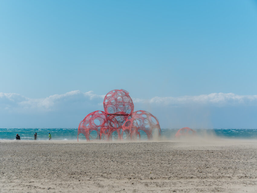 【屏東落山風藝術季】《看!海口》活動亮點一次看!3大展區、27件地景藝術+無敵海景超唯美! 【屏東落山風藝術季】《看!海口》活動亮點一次看!3大展區、27件地景藝術+無敵海景超唯美!