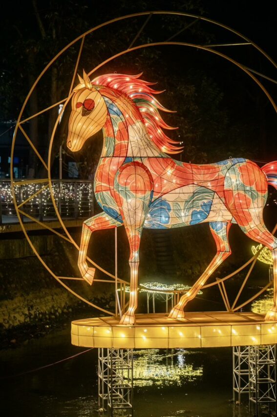 【屏東燈節攻略】4大亮點燈區在哪？主燈秀時間地點、交通接駁總整理